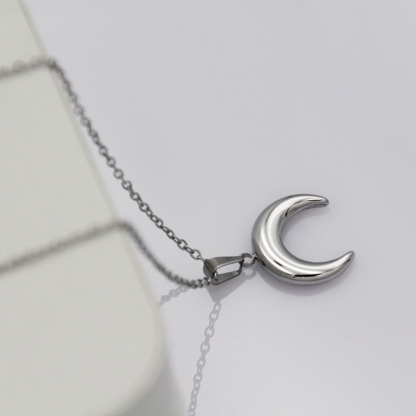 Luna nyaklánc