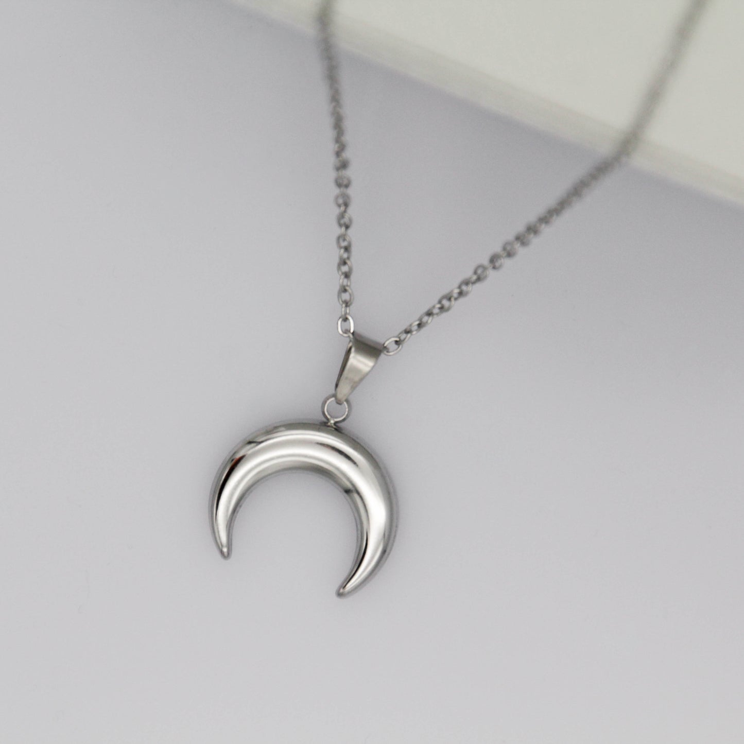 Luna nyaklánc