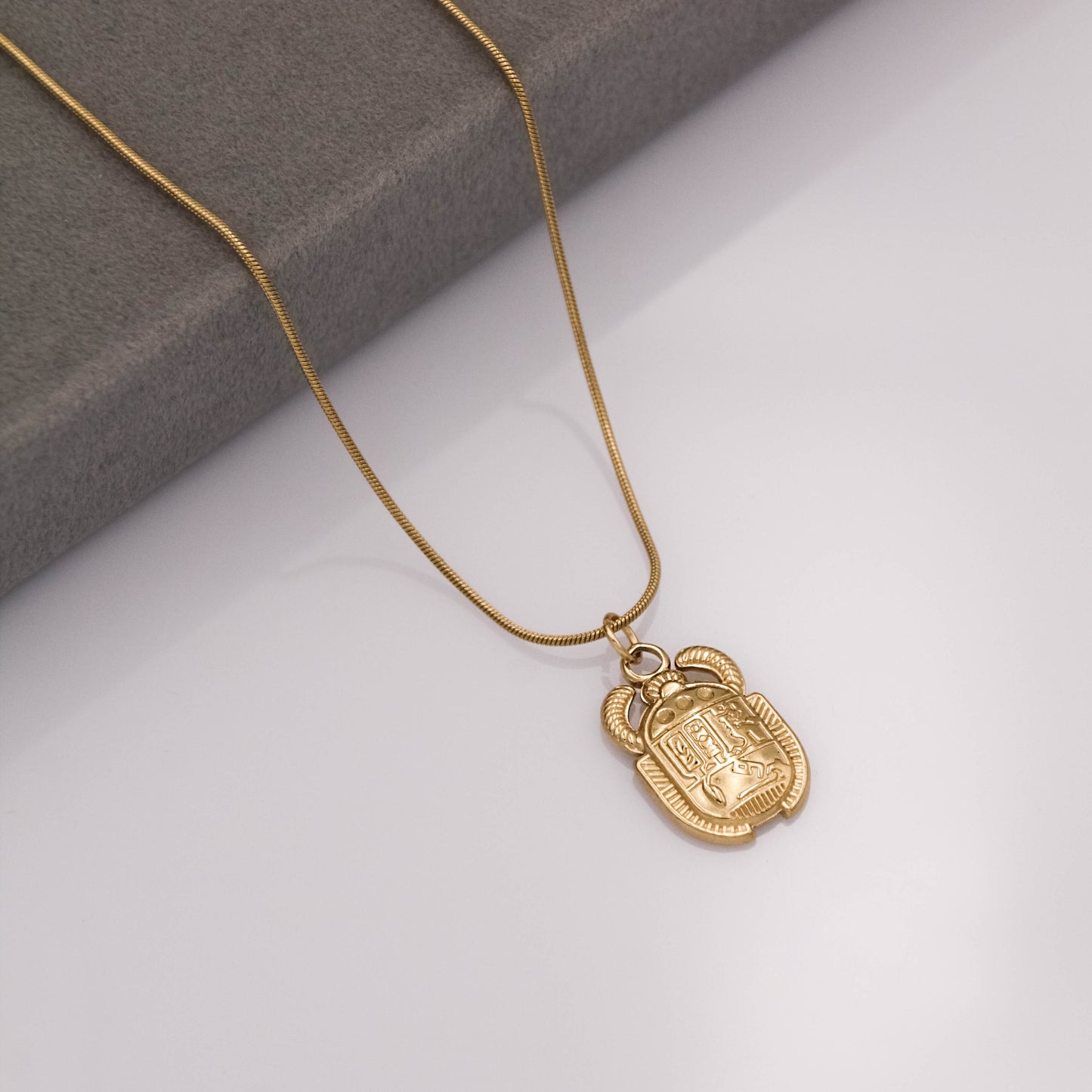 Scarabella nyaklánc