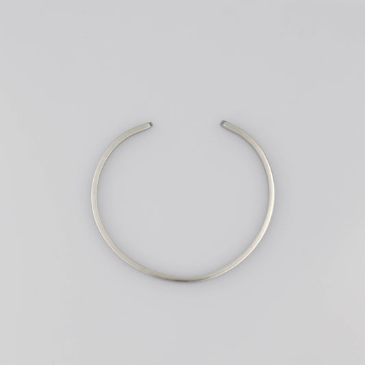 Streamline karkötő