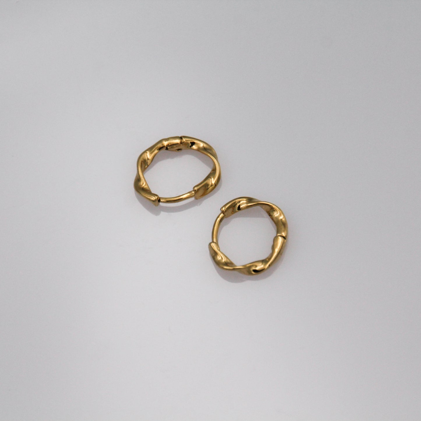 Sazanami fülbevaló